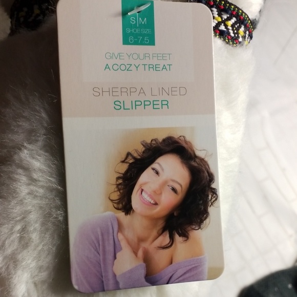 NWT SHERPA LINED SLIPPER SIZE L/XL  8-10 - Picture 3 of 3